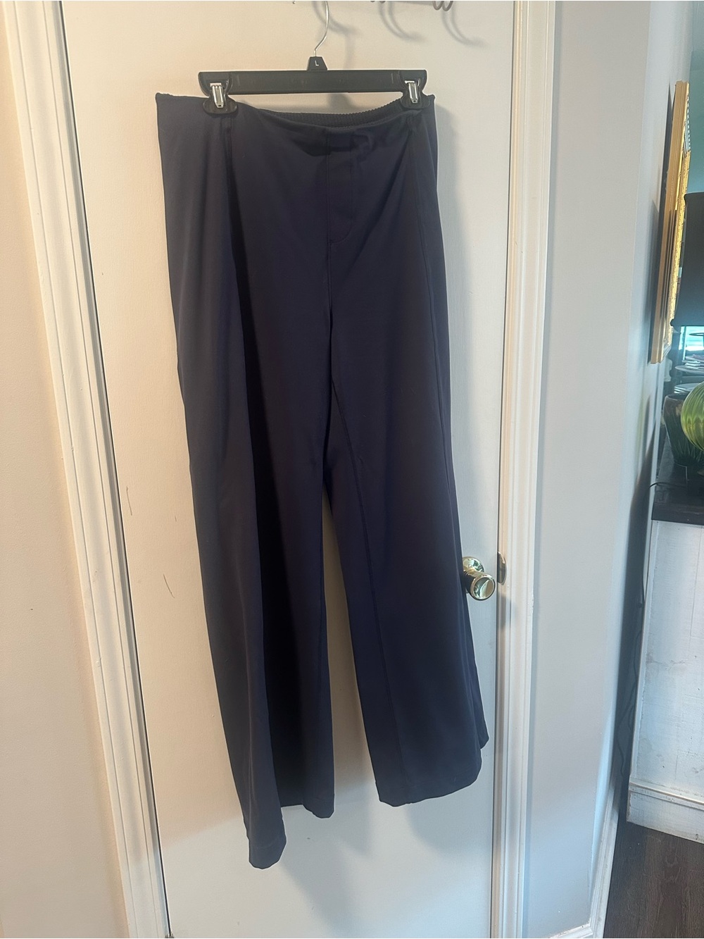 Duluth Trading Co women’s NoGA classic Go-To Hi-Rise wide leg pants